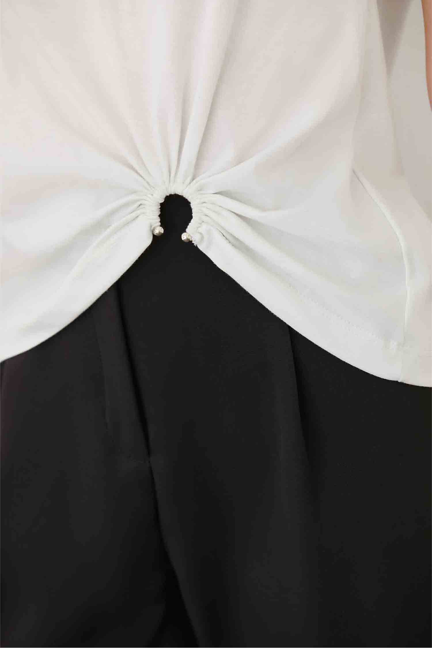 tucci_remera-mc-piercing_38-17-2023__picture-5510
