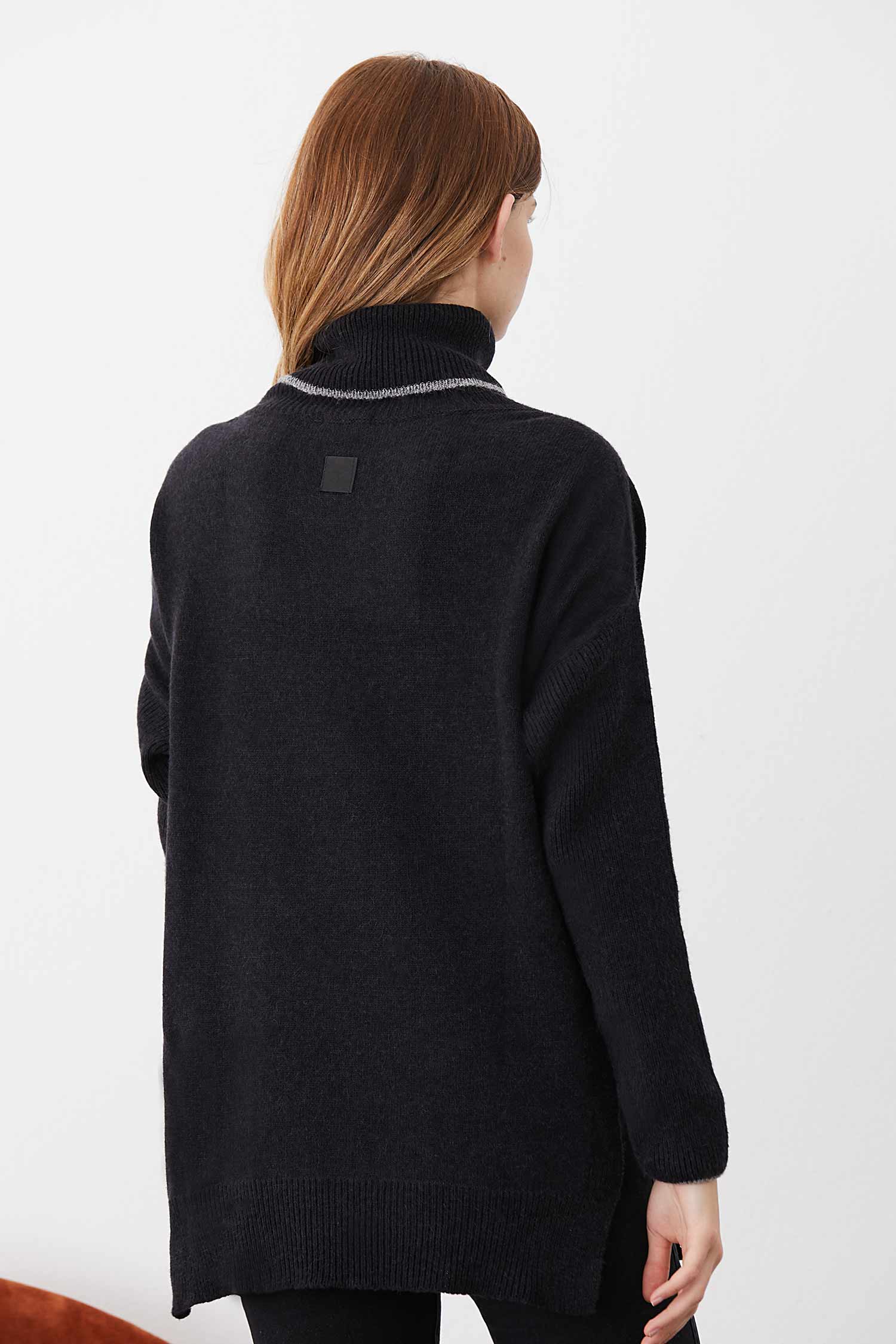 tucci_sweater-fancy_30-17-2023__picture-5792