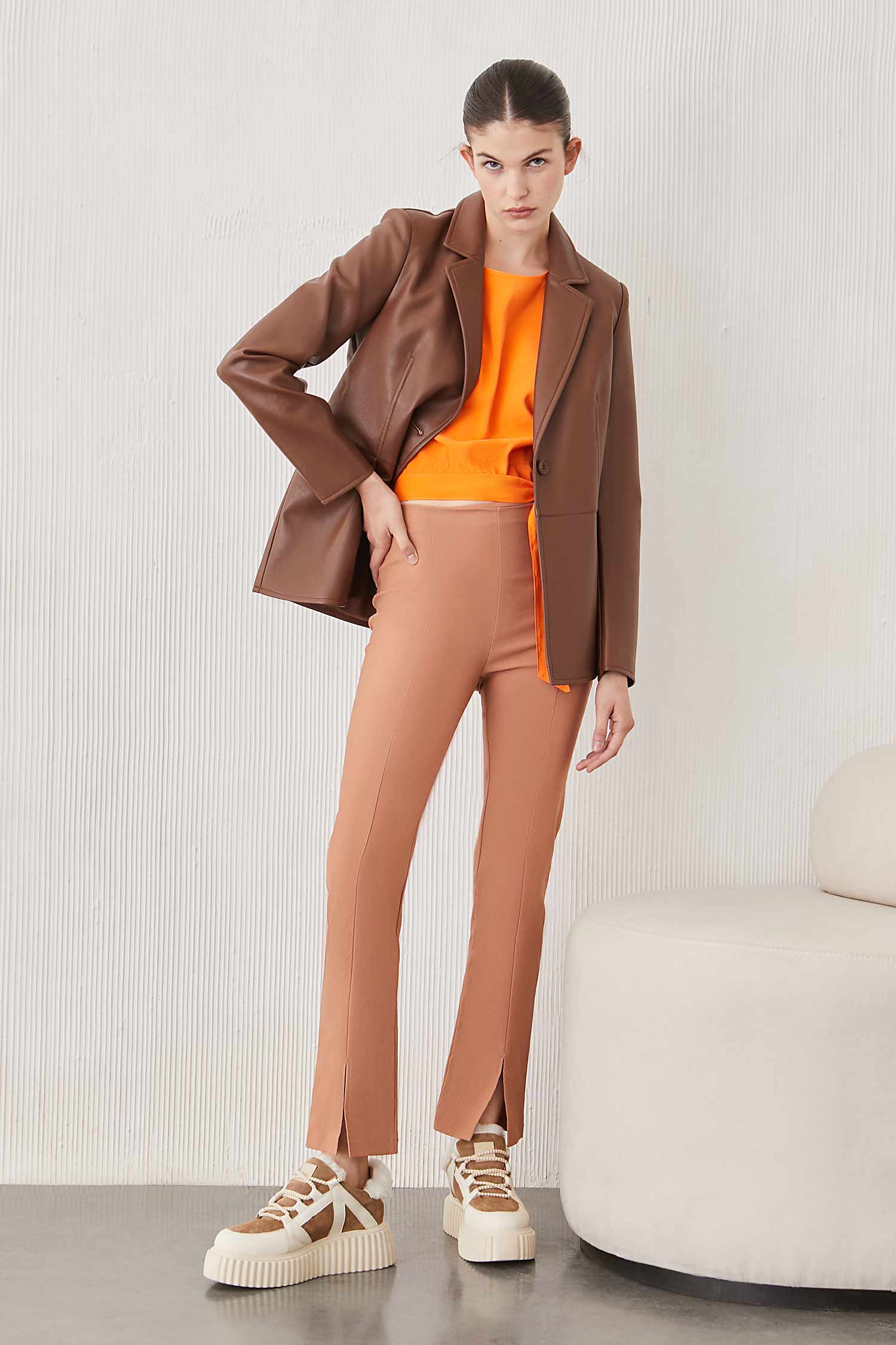 tucci_pantalon-sl-mia_51-17-2023__picture-6313