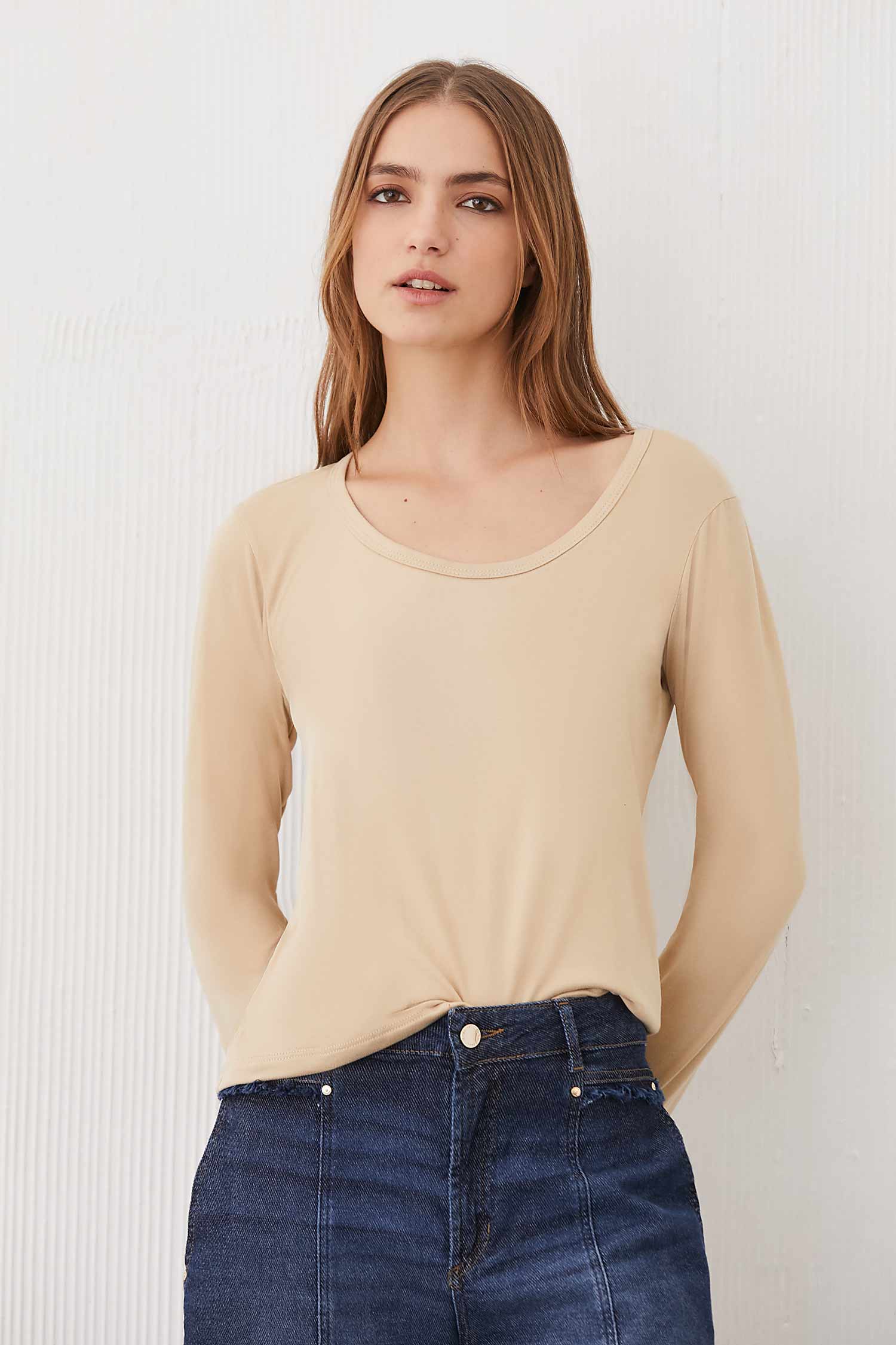 tucci_remera-ml-sere_39-17-2023__picture-6367