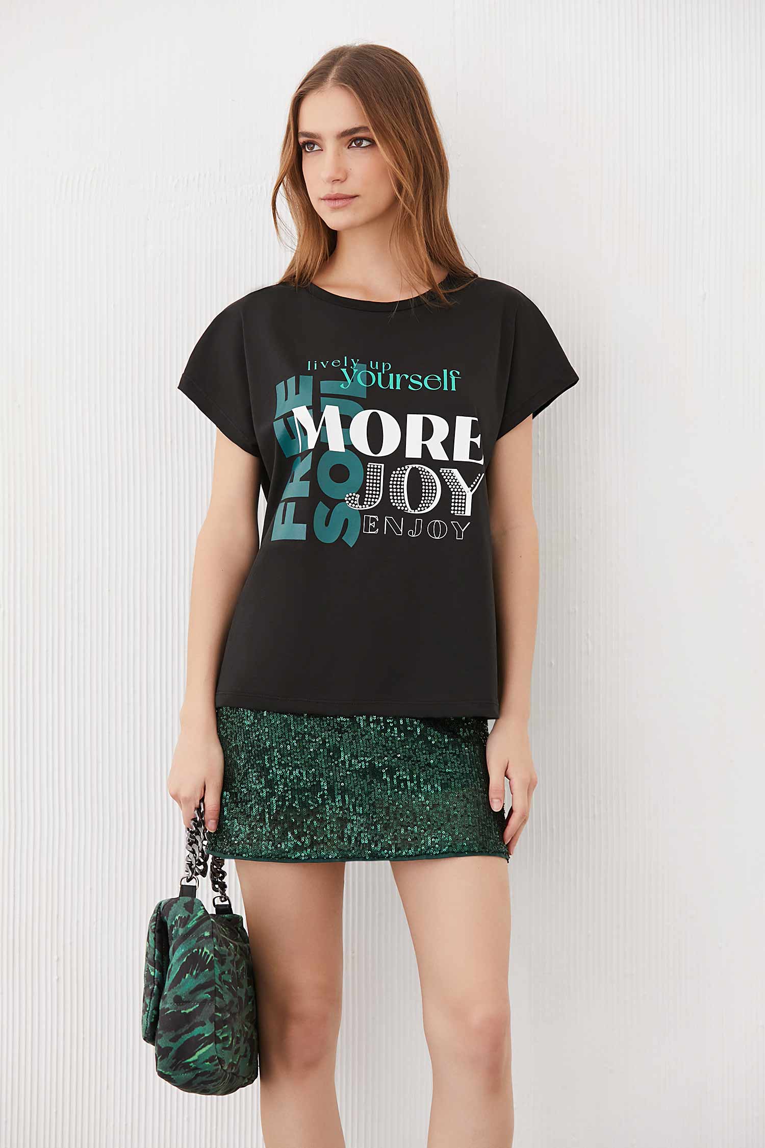 tucci_remera-mc-free_43-17-2023__picture-6397