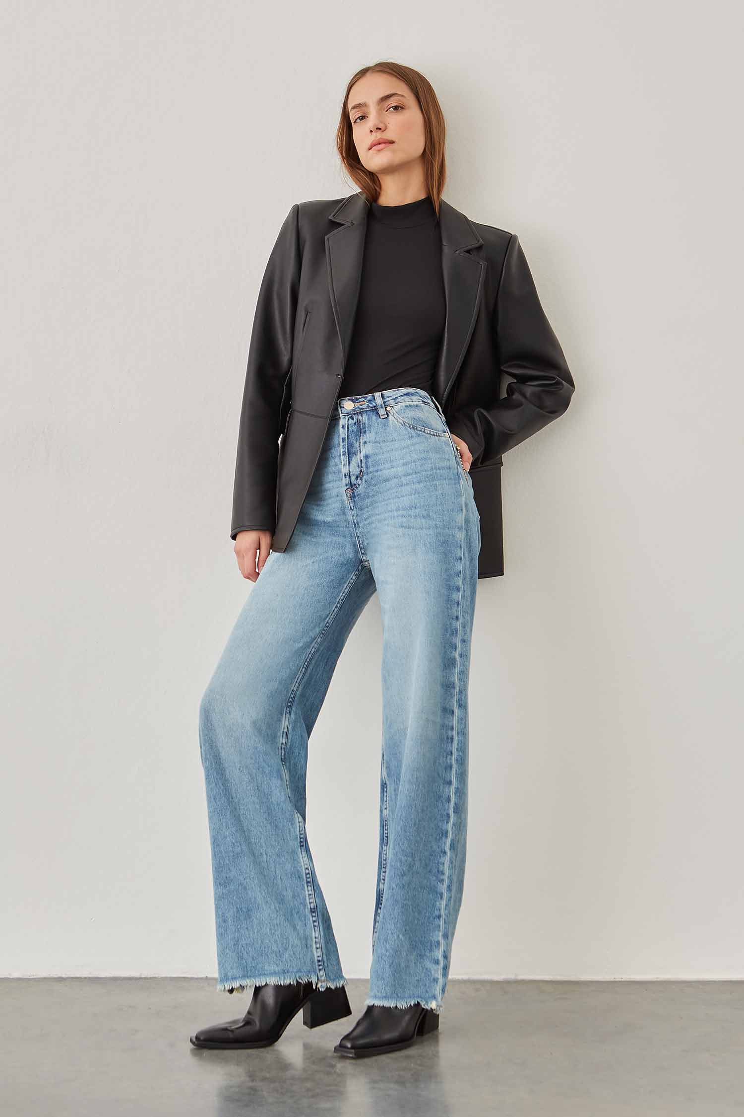 tucci_pantalon--lara--plain-custom_02-23-2023__picture-7467