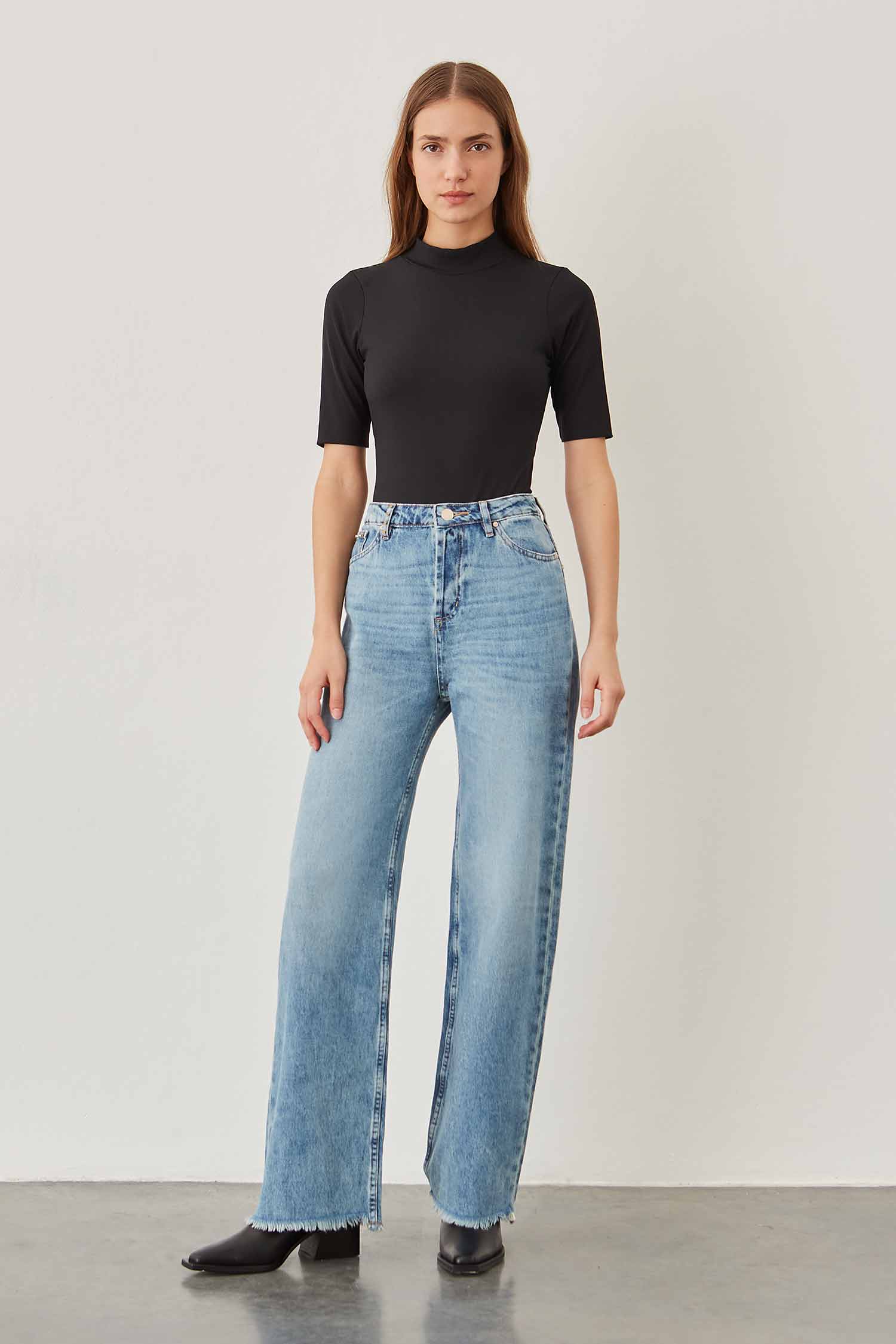 tucci_pantalon--lara--plain-custom_02-23-2023__picture-7468